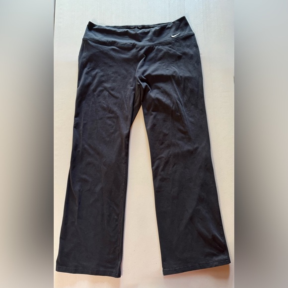 Nike Dri-FIT Black Bootcut Pants – Regular Fit - Picture 1 of 6
